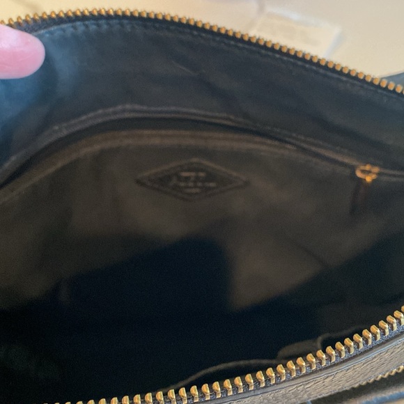 Fossil Crossbody Kinley
Real Cowhide Leather - Picture 8 of 10